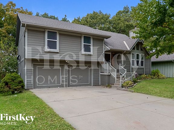 2nd image of 8104 N Everton Ave