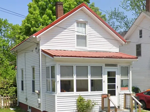 12 Orchard Street, Rochester, NH 03036