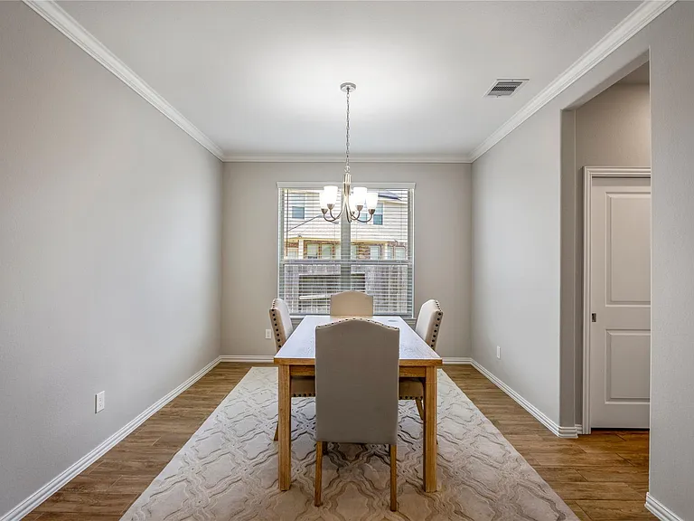 4411 Mimic Dr — Photo 17