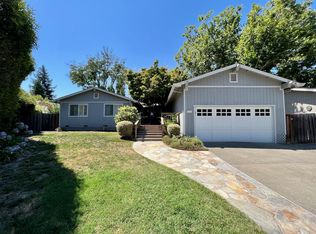 2673 Chablis Ct, Saint Helena, CA 94574