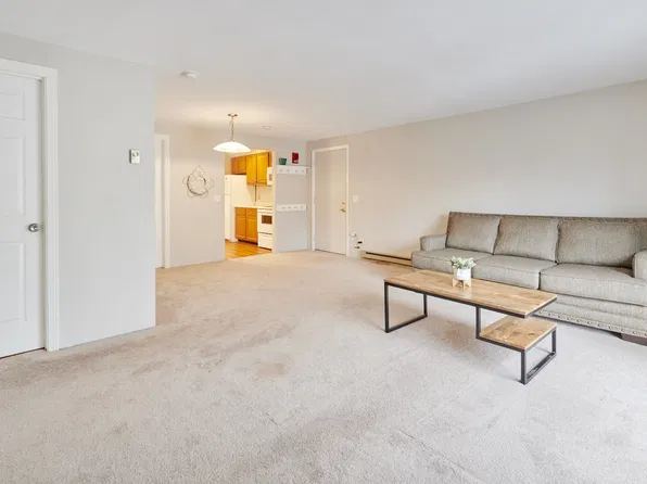 39 Ernest Ave APT 301, Exeter, NH 03833