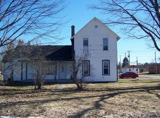 618 Donovan St, Vanderbilt, MI 49795
