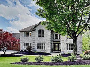 402 Laurel Oak Dr, Sewickley, PA 15143