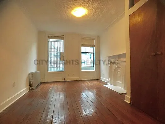 Rented by City Heights Realty | media 15