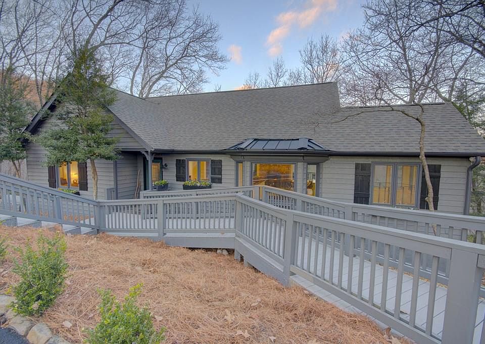 1st image of 262 Columbine Dr