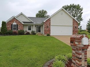 705 Birch Haven Ct, Lake Saint Louis, MO 63367