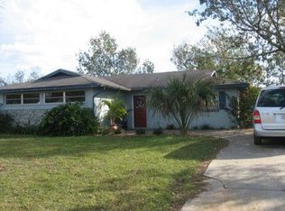 1916 Oakland Park Dr, Lake Wales, FL 33853