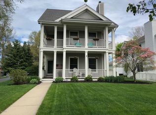 2535 Churchill Dr, Saint Joseph, MI 49085