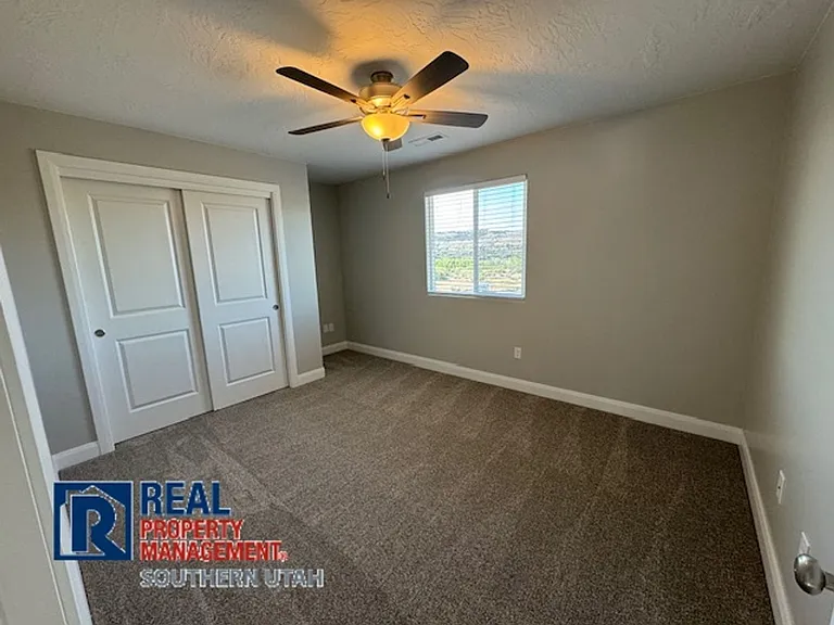 1042 S 1450 E #25 — Photo 12