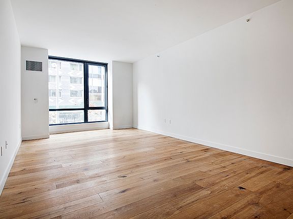4th image of 23 W 116th St APT 4H