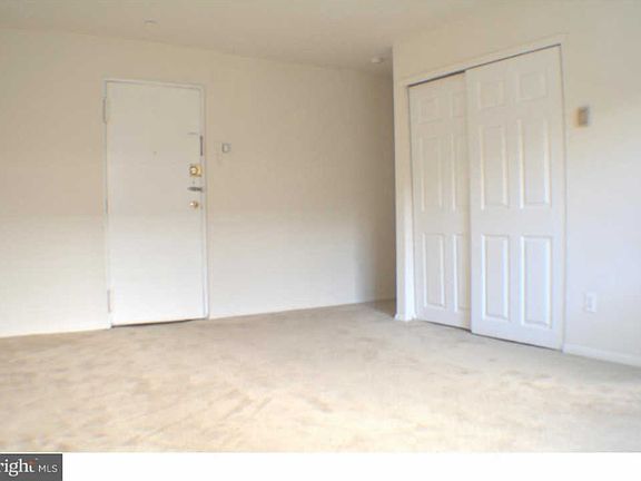 5th image of 206 Osborn St APT 102