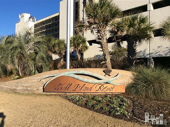 2nd image of 2700 N Lumina Avenue #704
