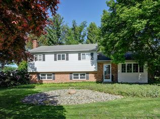3 Gloucester Ln, Ewing, NJ 08618