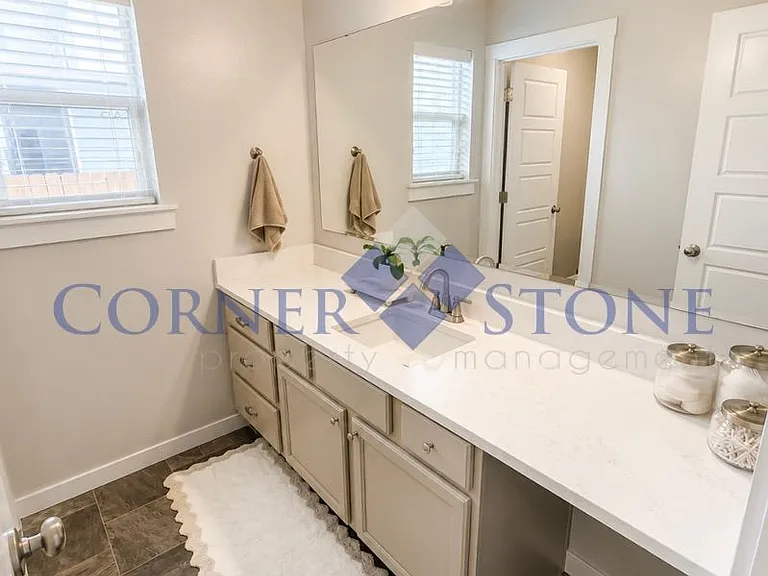 16835 N Melwood Ave — Photo 24