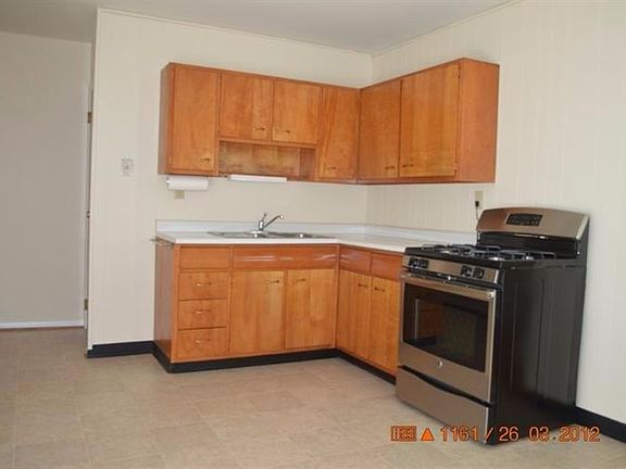 5th image of 344 Brookforest Dr