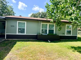 1606 Milam Dr, Victoria, TX 77901