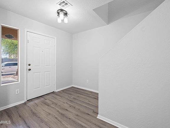 4th image of 1545 S 231ST Lane