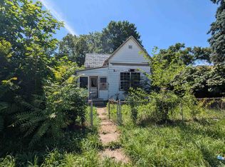 2910 S Brownlee St, Marion, IN 46953