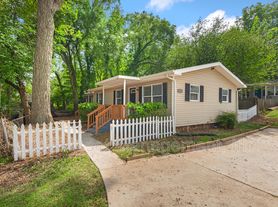 2051 College Ave, Atlanta, GA