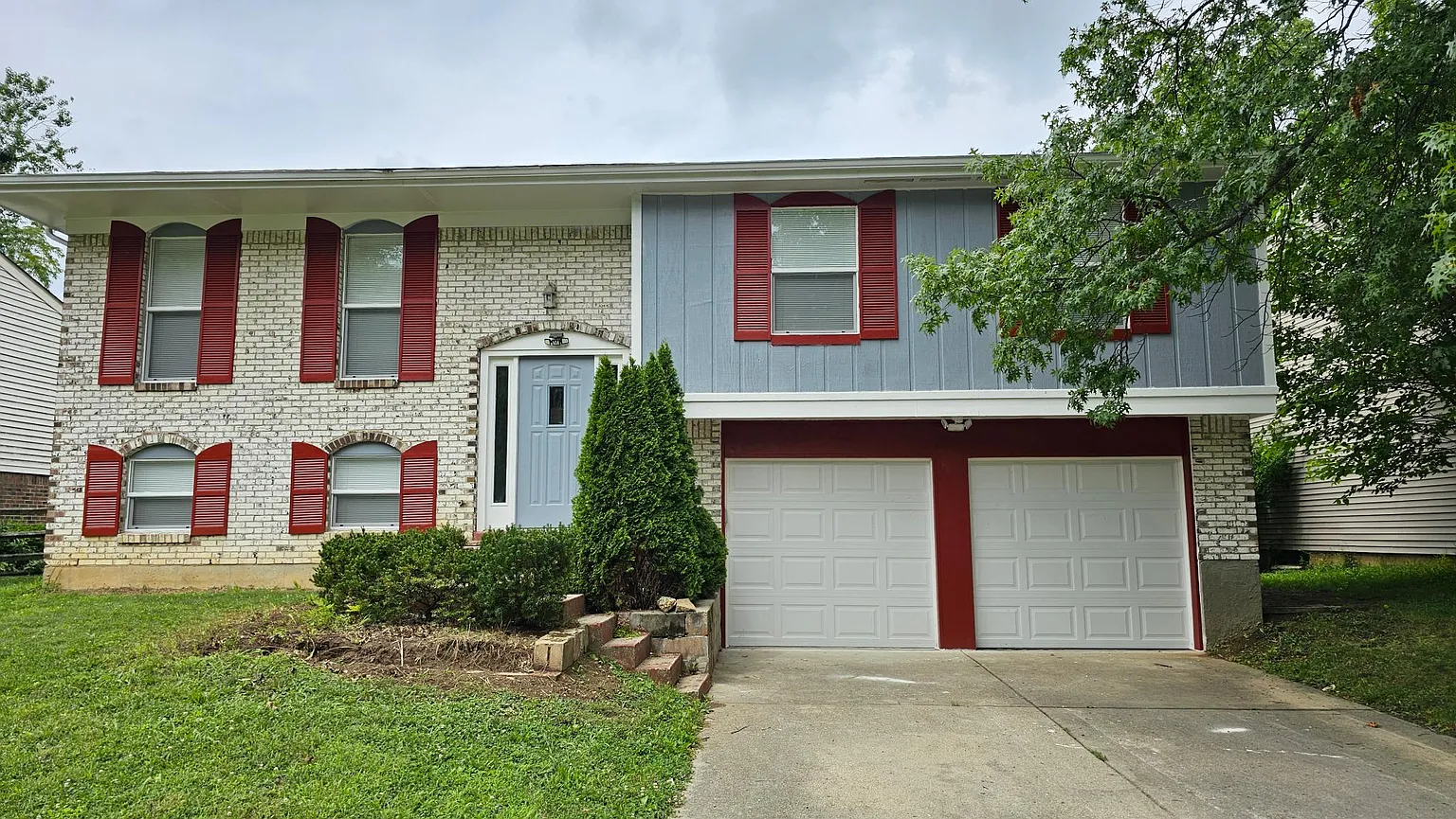 5530 Sleet Dr photo 1