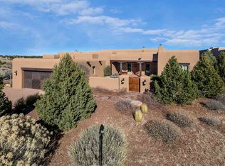 5 Calle Venado, Santa Fe, NM 87506