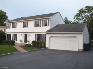 247 Whippany Rd, Whippany, NJ 07981