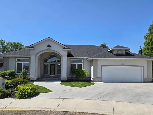 1203 Tara Ct, Fruitland, ID 83619