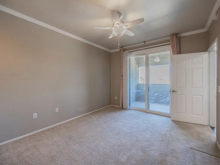 5303 N 7th St #236 — Photo 13