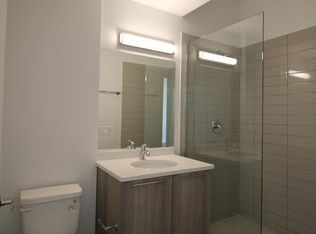 931 W Dakin St #306, Chicago, IL 60613