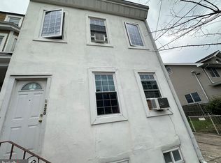 820 Plum St, Trenton, NJ