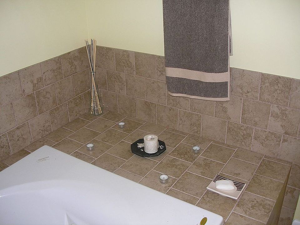 Ceramic Tile floor and surround with whirlpool tub