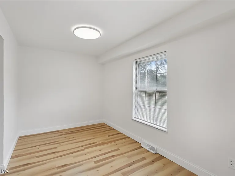 3279 Warrensville Center Rd #3A — Photo 8