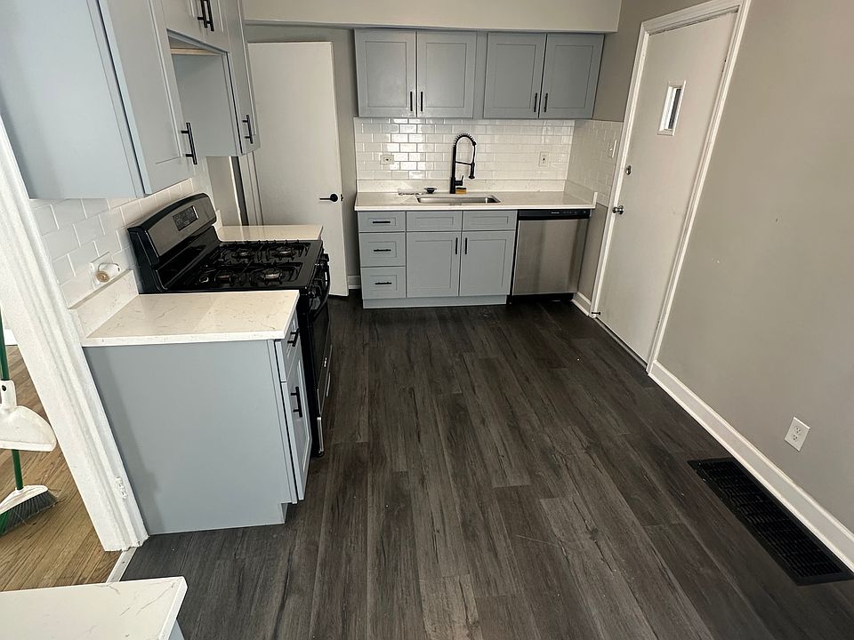 1st image of 2449 169th St #2449
