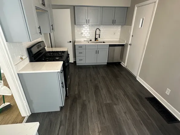 2449 169th St #2449, Hammond, IN 46323