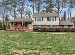 1910 Lindell Rd, North Chesterfield, VA 23236