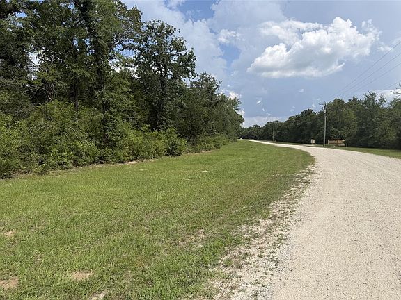 2nd image of Sawmill Rd