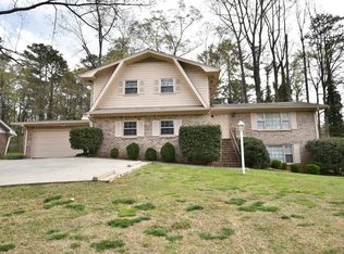3168 E Chapel Cir, Decatur, GA 30034