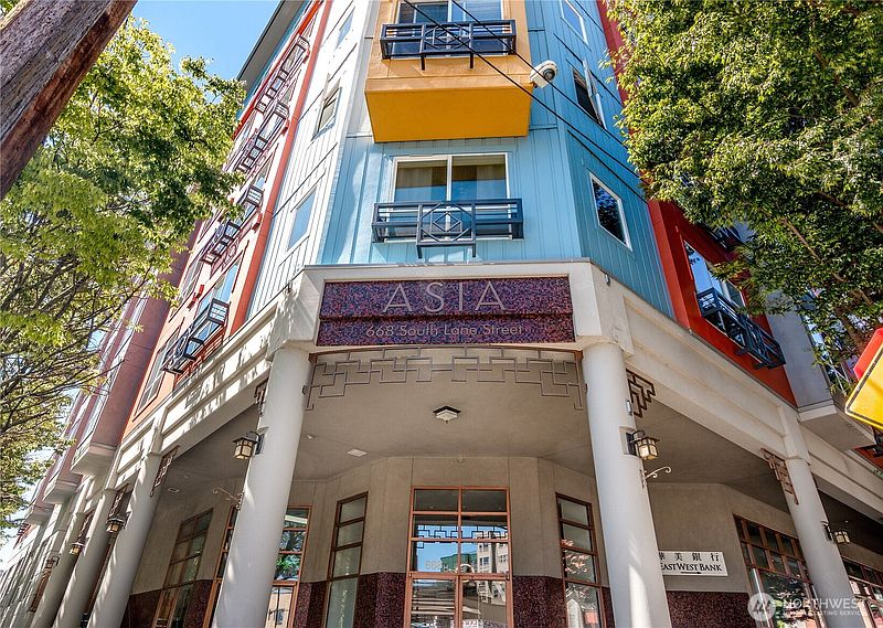 5th image of 668 S Lane Street #314