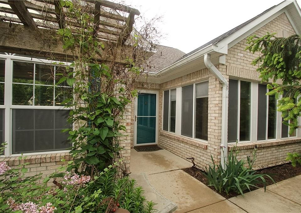 1st image of 7350 Lake Lakota Pl