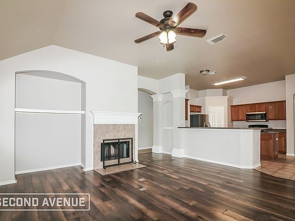 3rd image of 6733 Durham Dr