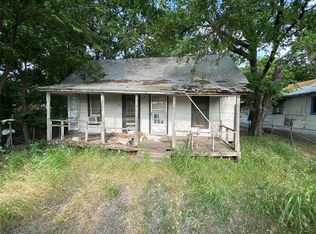 107 Main St, Maypearl, TX 76064
