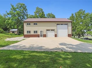 5906 S Minter Rd, Grain Valley, MO 64029