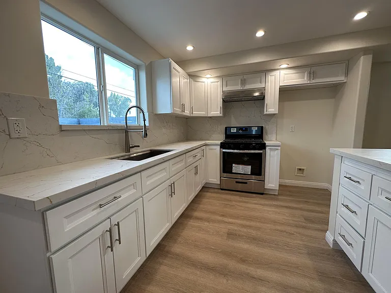 9551 Cordero Ave — Photo 7