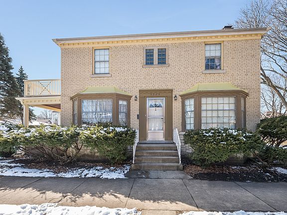 4th image of 5324 N Laporte Ave