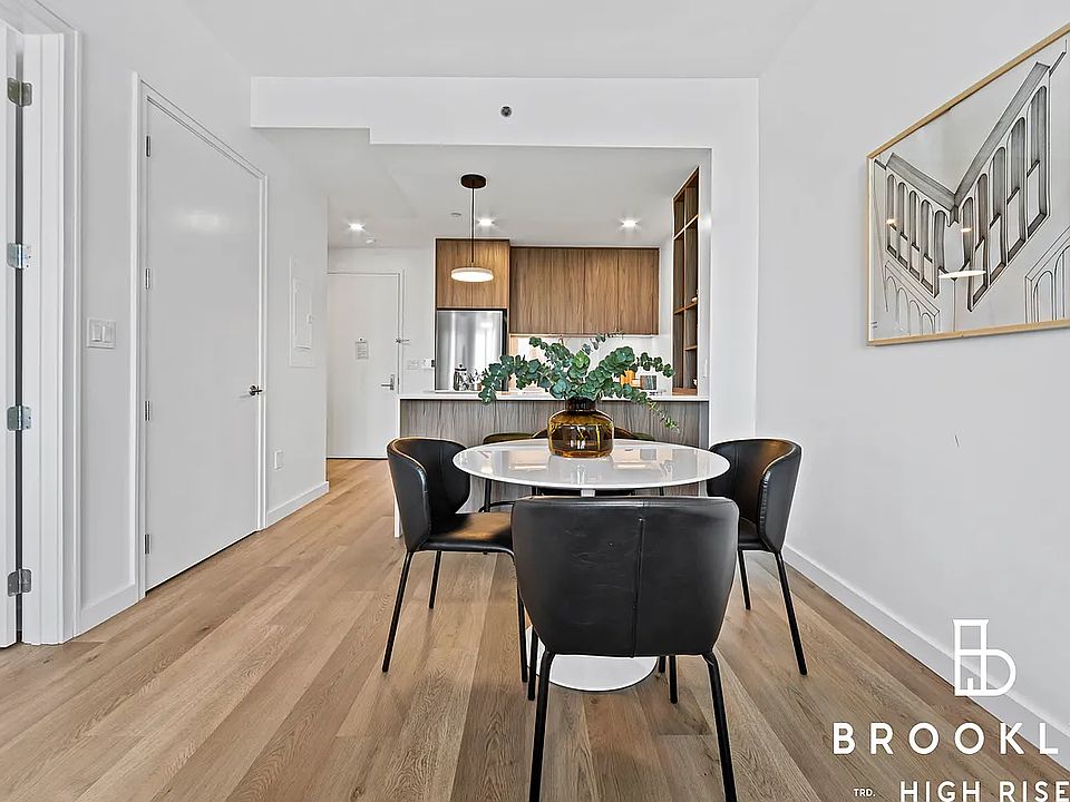 1st image of 50 E 10th St #420