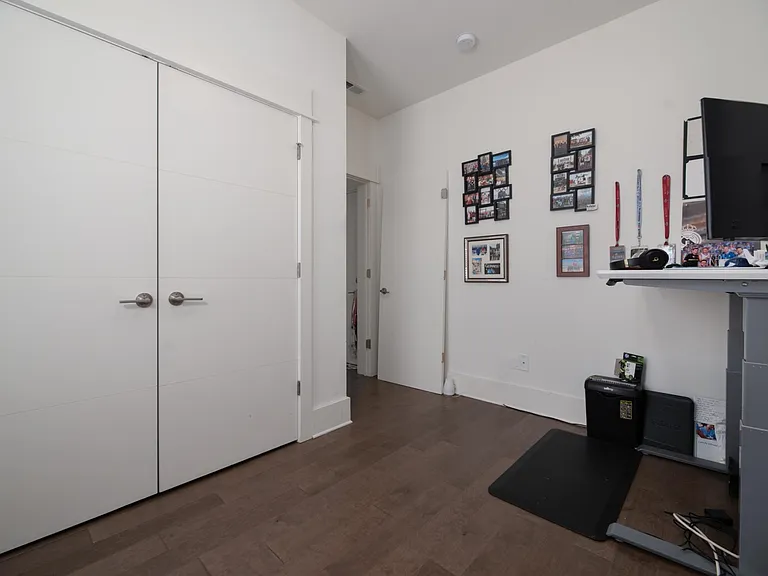 1708 Pegram St — Photo 8
