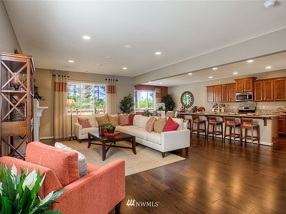 4th image of 8621 Atlas Avenue NE #67