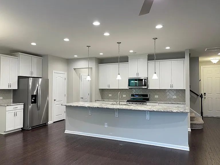 1115 Catch Fly Ln — Photo 3