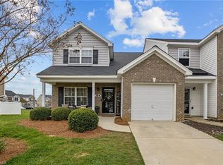 7354 Colleen Park Dr, Whitsett, NC 27377