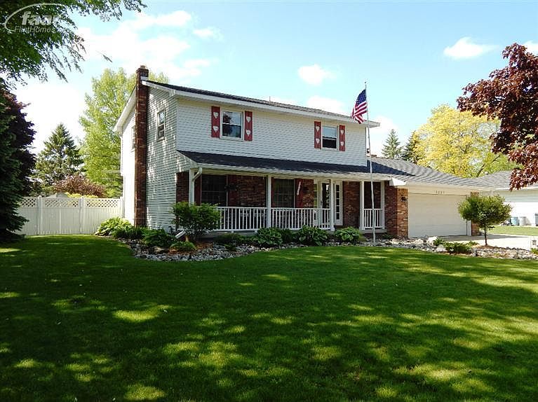 1st image of 5097 Hyde Park Dr